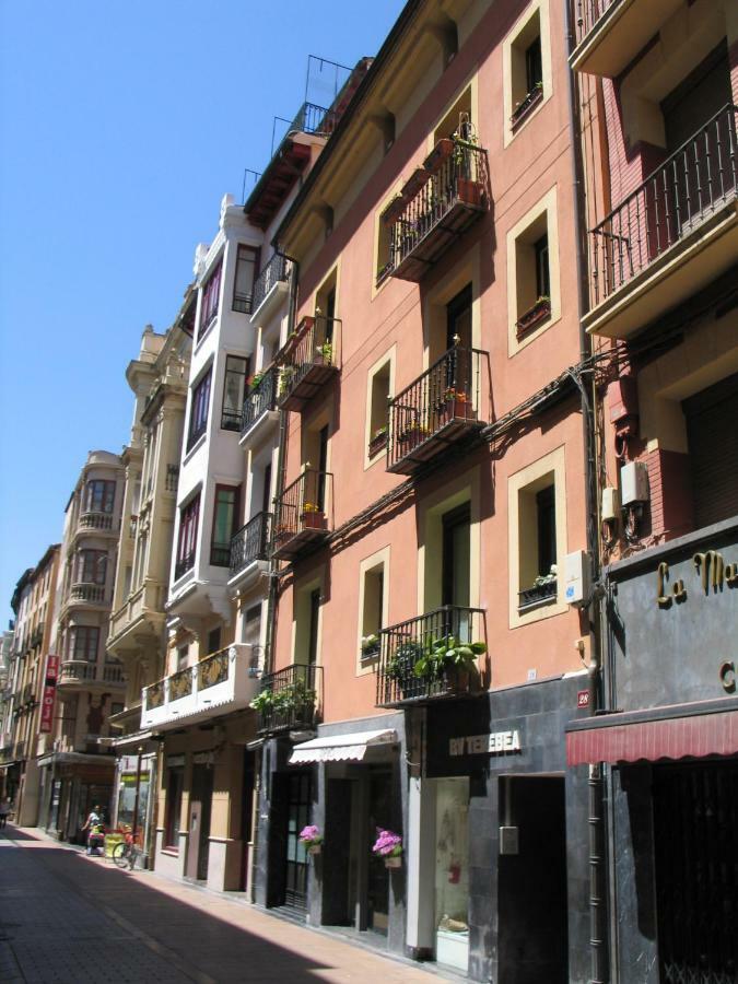 Apartamento Portales Logrono Luaran gambar